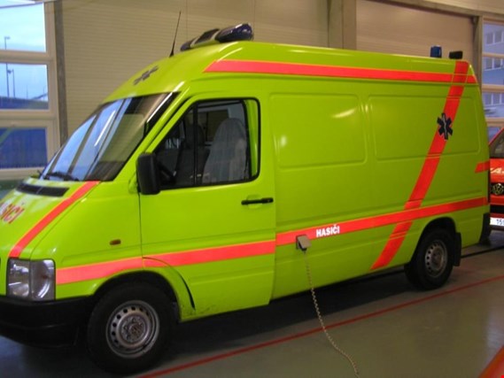 VW LT 35 VW - Krankenwagen gebraucht kaufen (Auction Premium) | NetBid Industrie-Auktionen